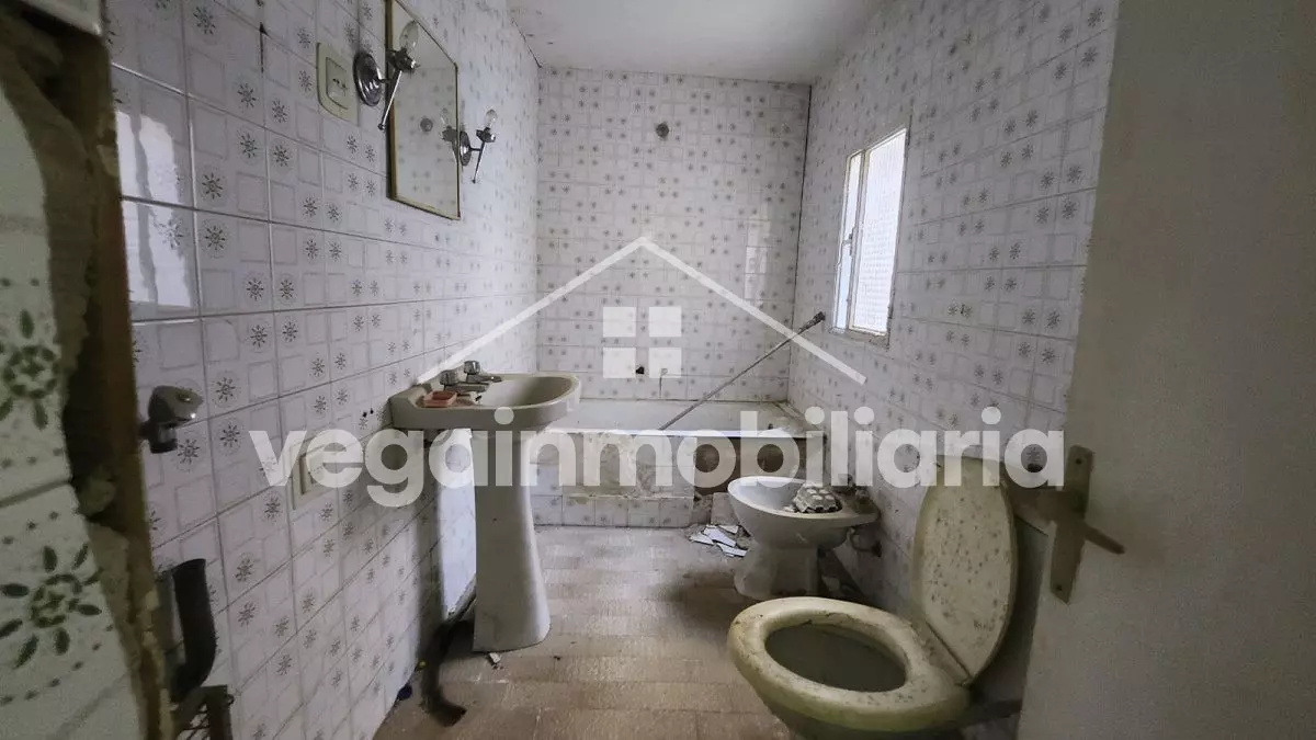 Inmueble en Escalona - Vega Inmobiliaria