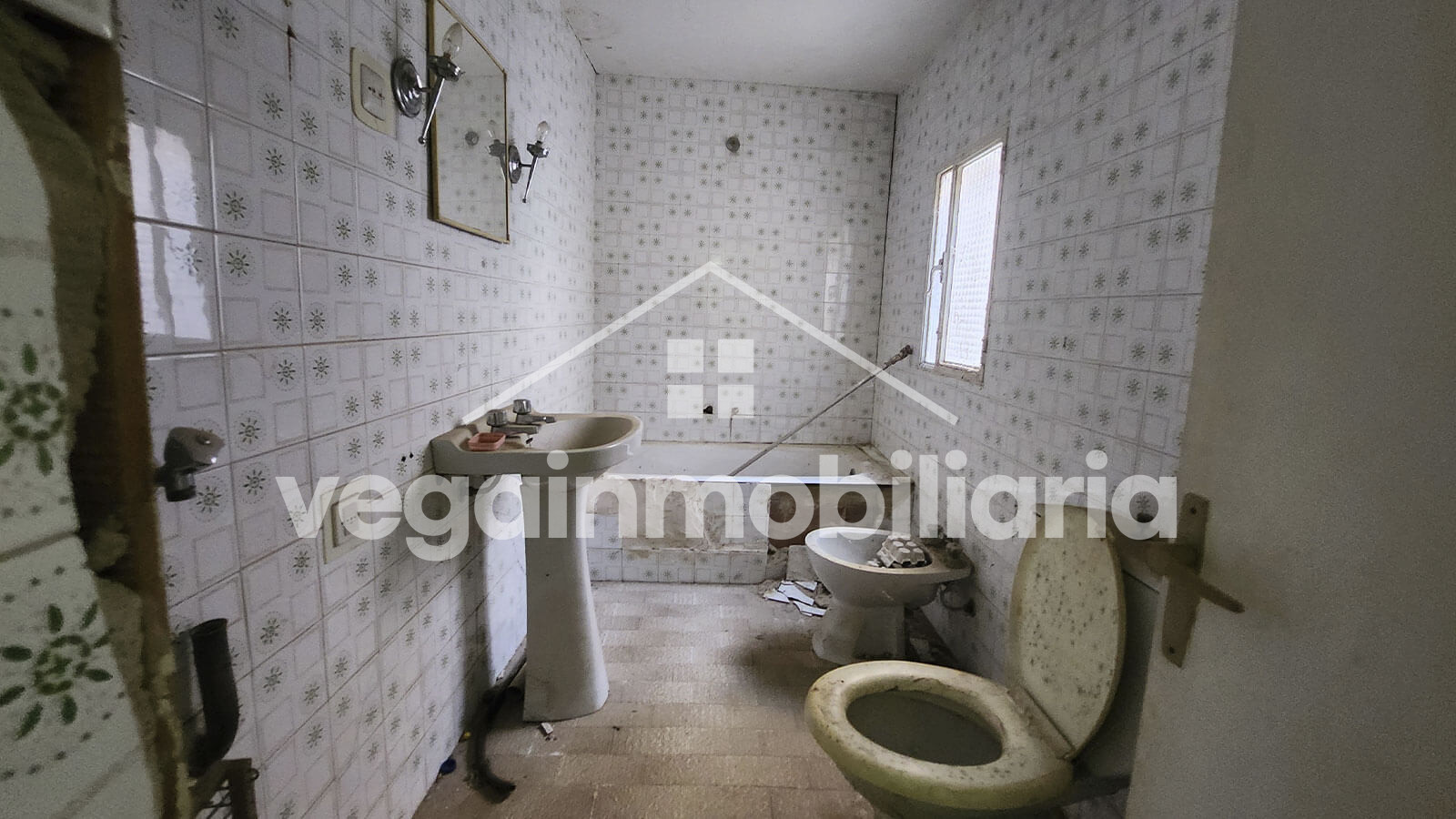 Inmueble en Escalona - Vega Inmobiliaria