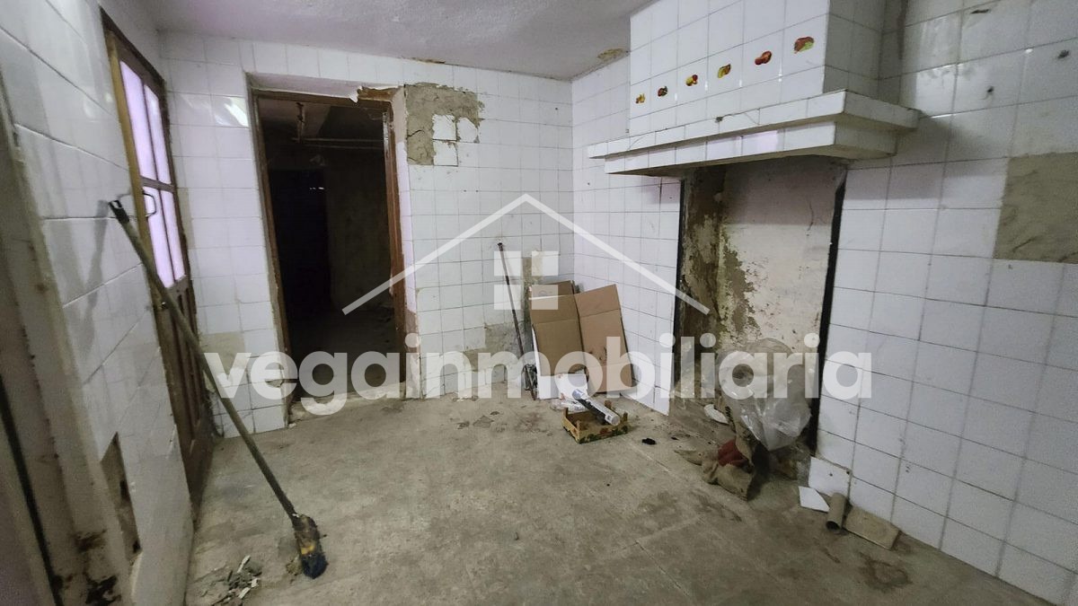 Inmueble en Escalona - Vega Inmobiliaria