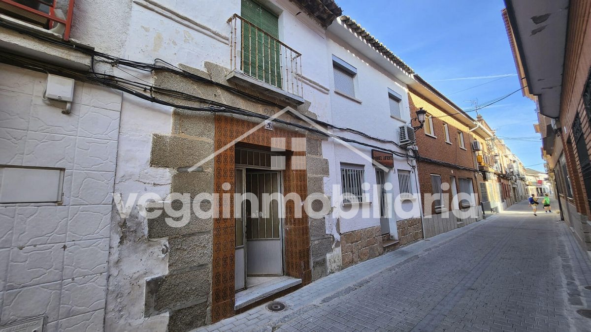 Inmueble en Escalona - Vega Inmobiliaria