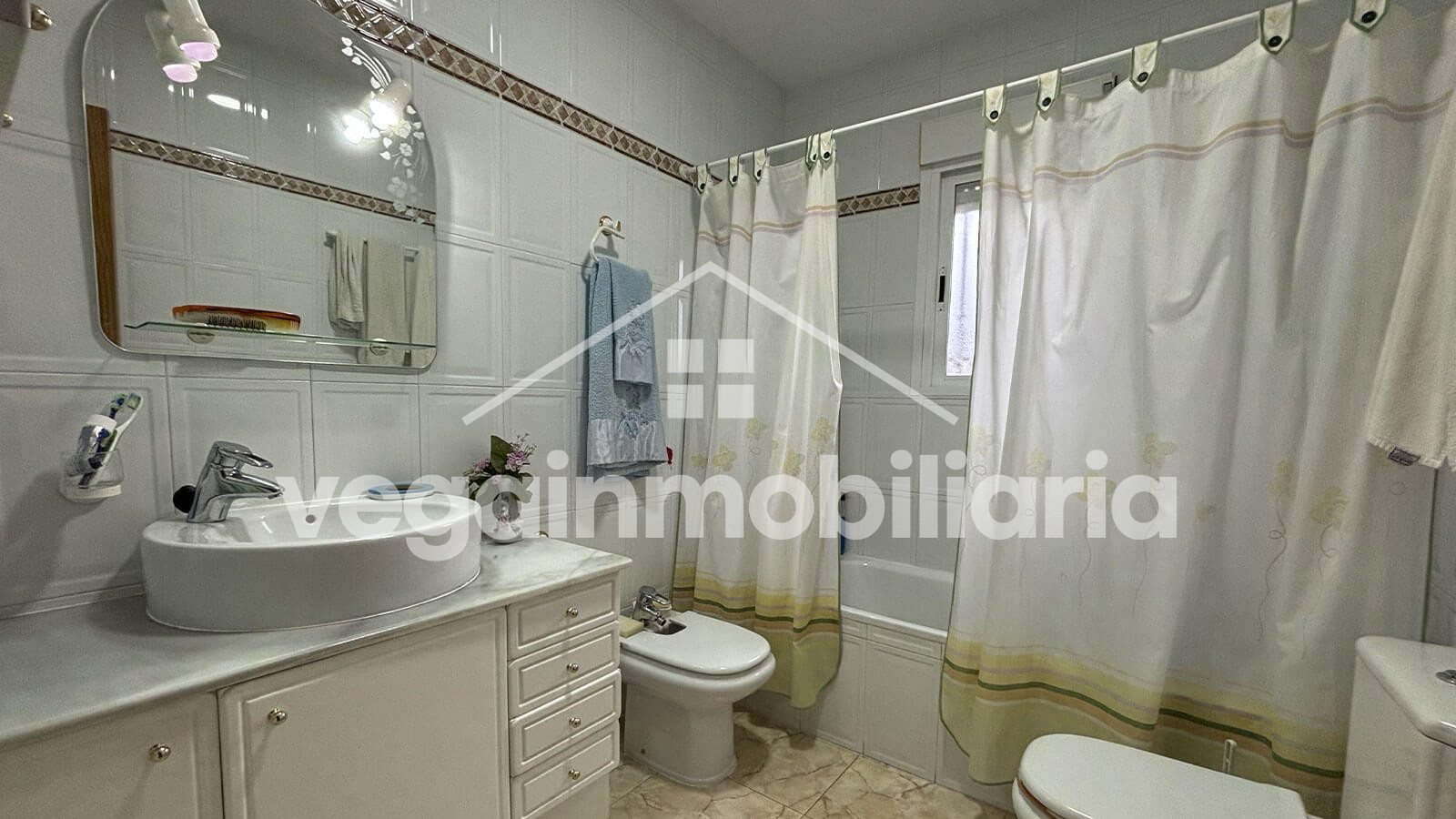 baño-inmueble-061-vega-inmobiliaria