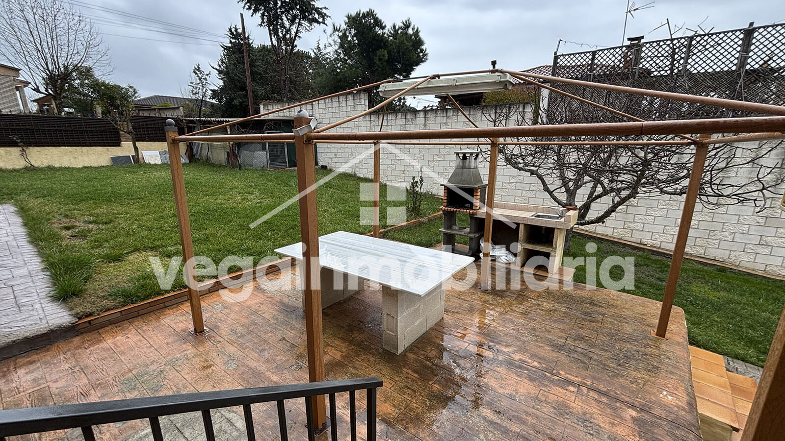 cenador-inmueble-061-vega-inmobiliaria