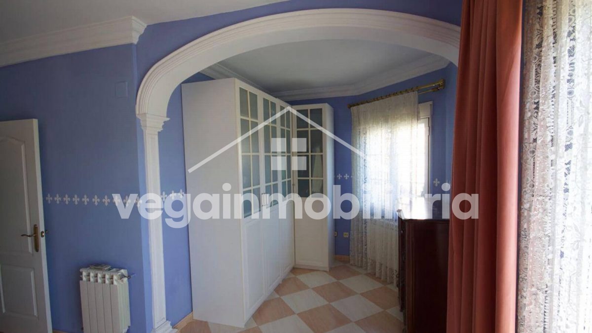 Venta de casas en Escalona - Inmobiliaria en Escalona - Inmobiliaria Vega