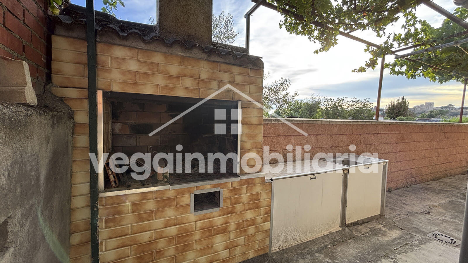 Venta de casas en Escalona - Inmobiliaria en Escalona - Inmobiliaria Vega