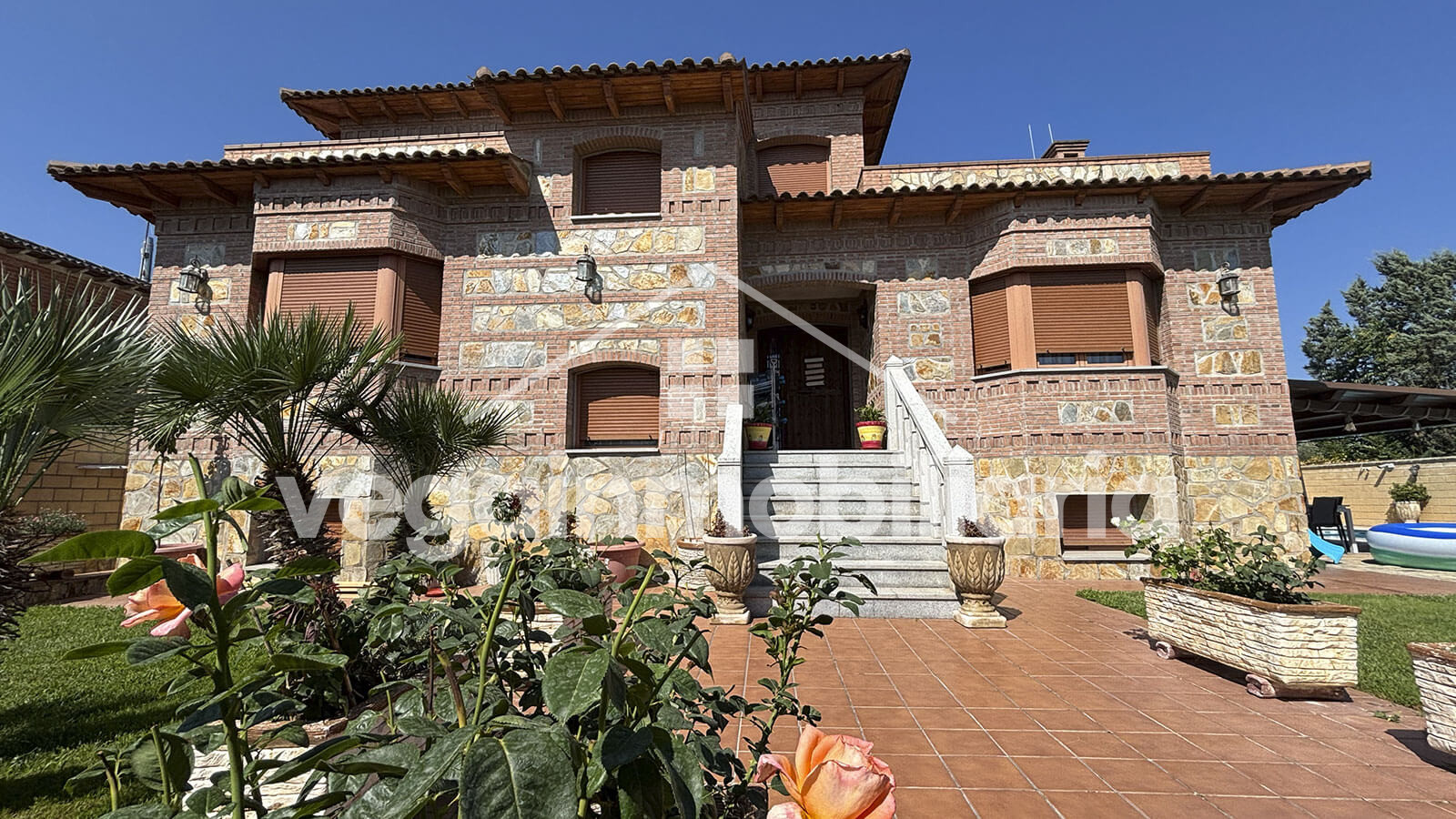 Venta de casas en Escalona - Inmobiliaria en Escalona - Inmobiliaria Vega