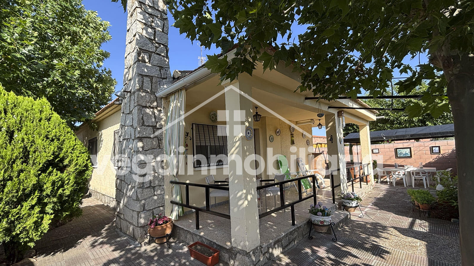 Venta de casas en Escalona - Vega Inmobiliaria