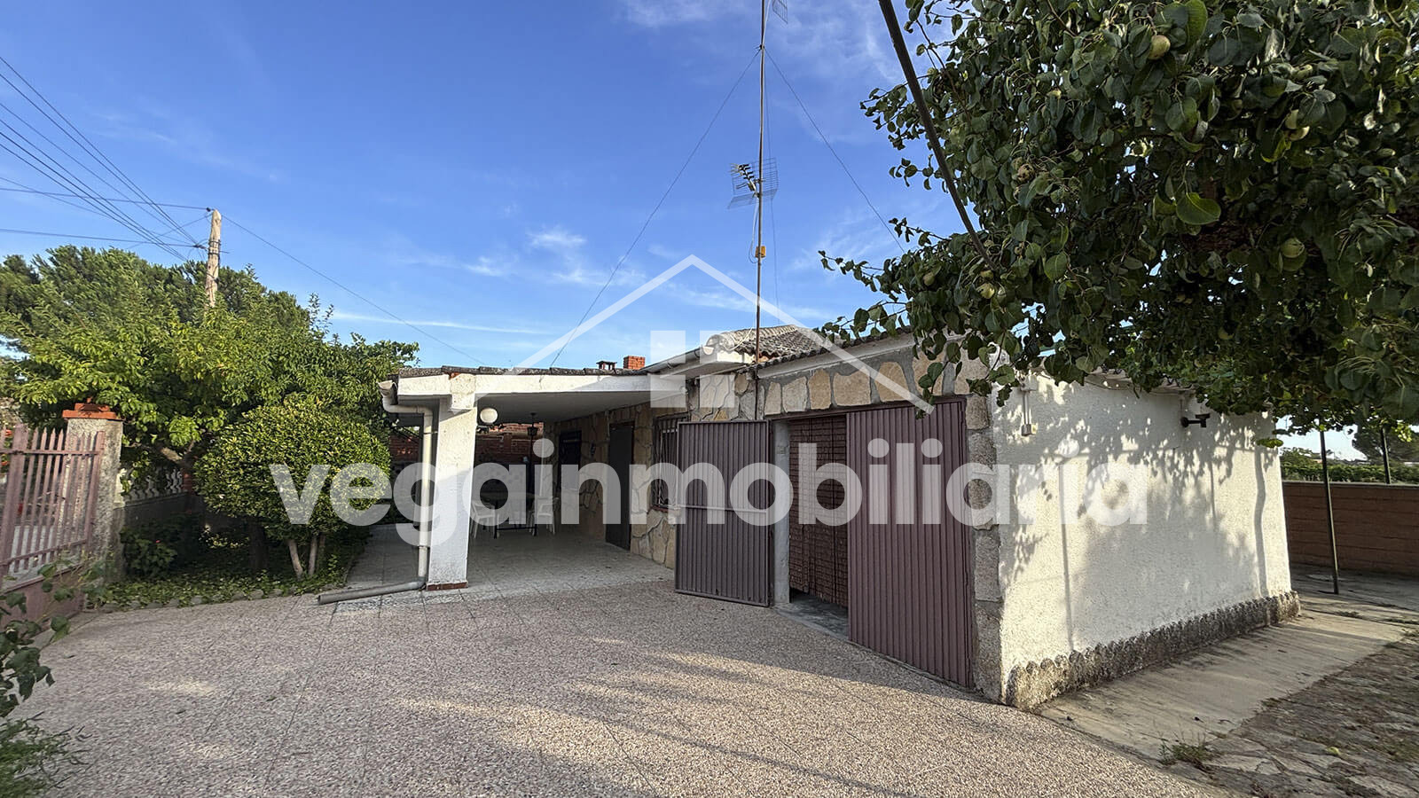 Venta de casas en Escalona - Inmobiliaria en Escalona - Inmobiliaria Vega