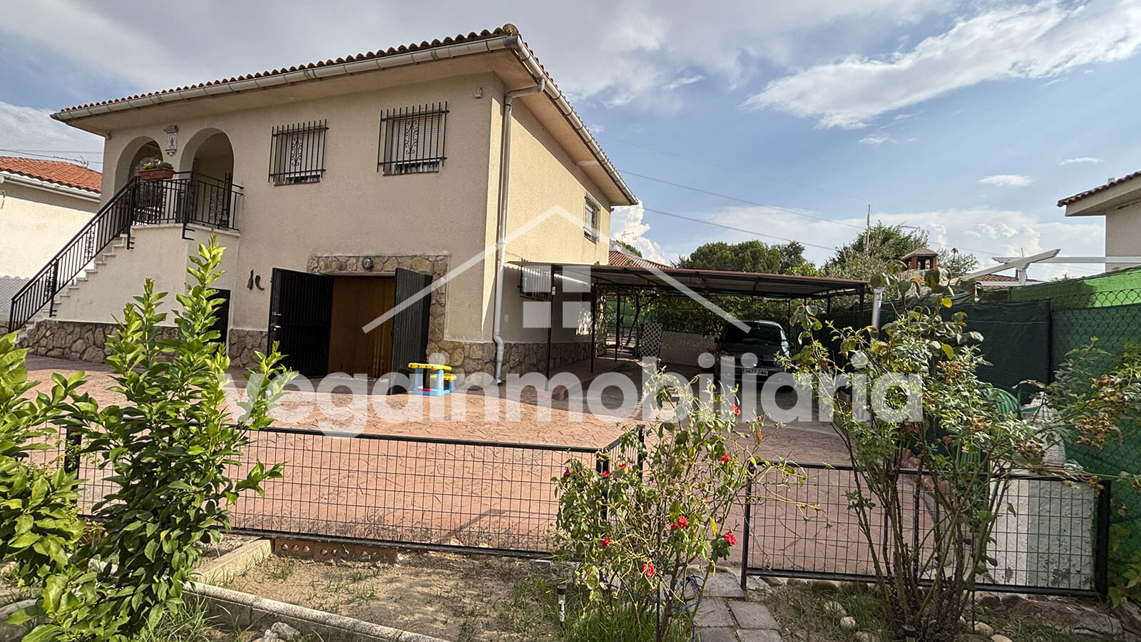 Venta de casas en Casar de Escalona - Vega Inmobiliaria