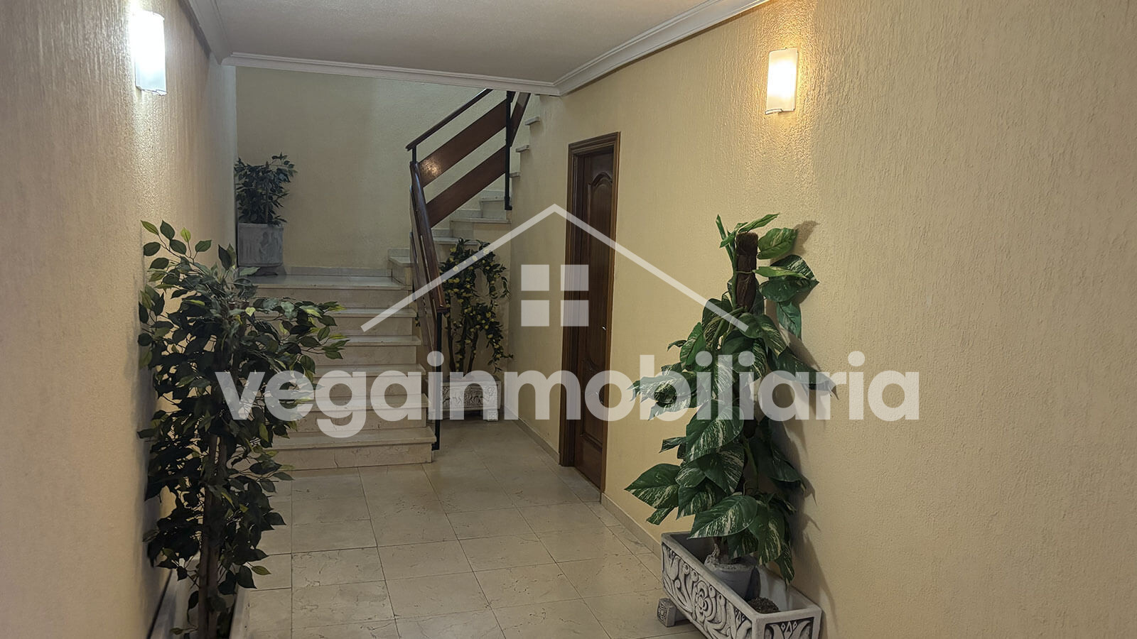 Venta de piso en Escalona - Vega Inmobiliaria