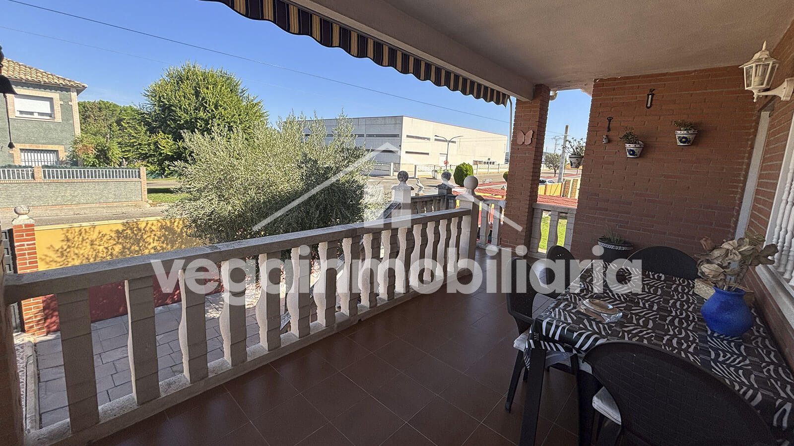 terraza-inmueble-107-vega-inmobiliaria