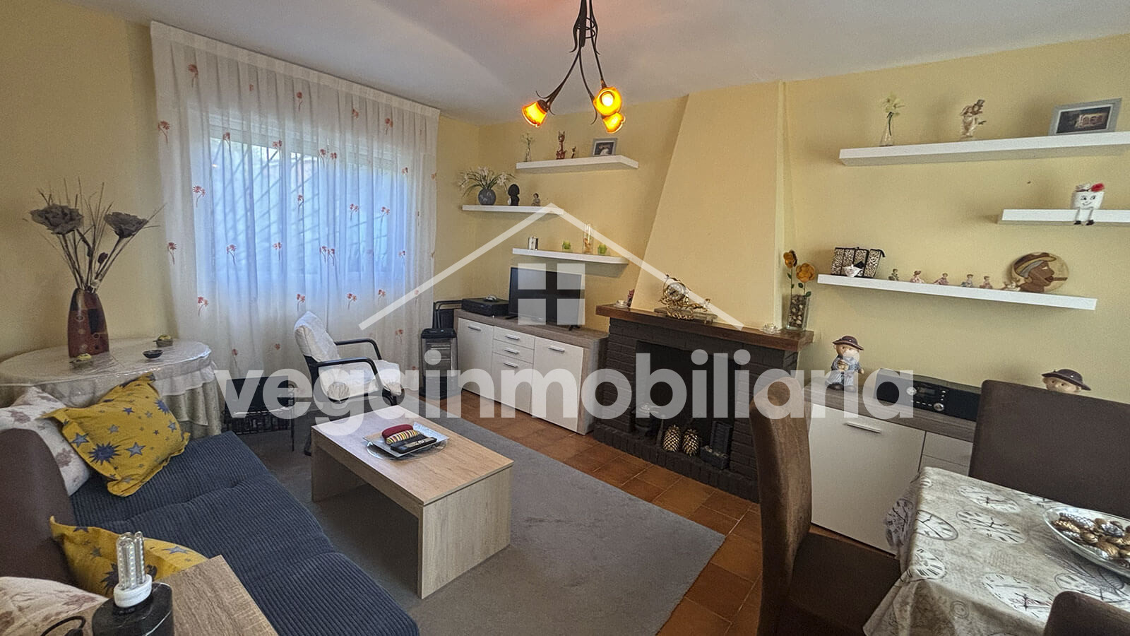 salon-inmueble-109-vega-inmobiliaria