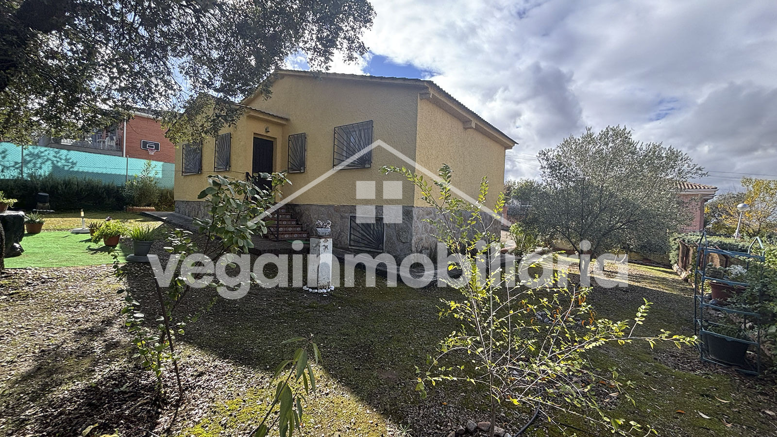 suelo-inmueble-109-vega-inmobiliaria