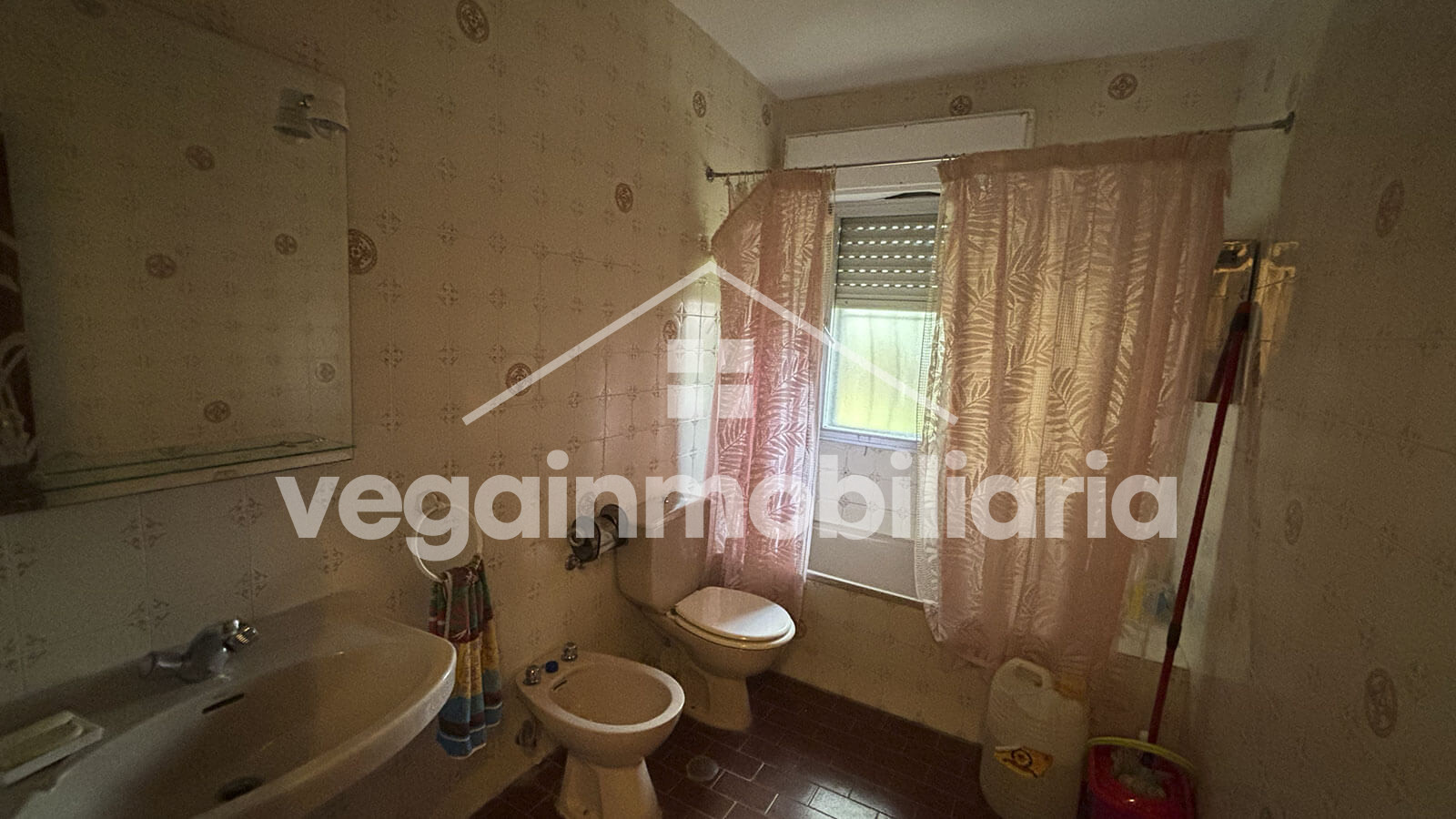 baño-inmueble-115-vega-inmobiliaria