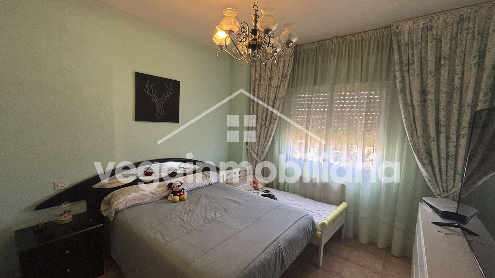 cuarto-dormitorio-inmueble-120-vega-inmobiliaria