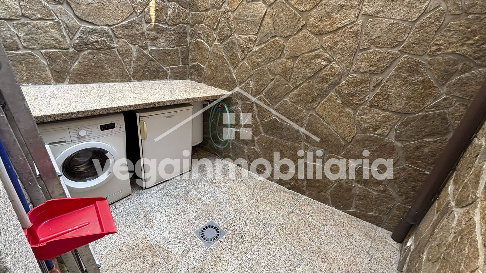 terraza-inmueble-062-vega-inmobiliaria