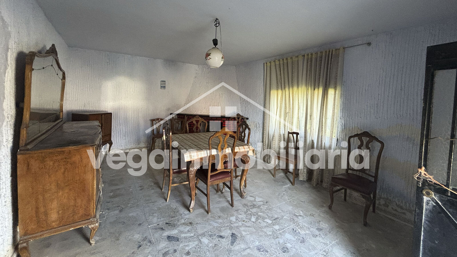 salon-inmueble-112-vega-inmobiliaria