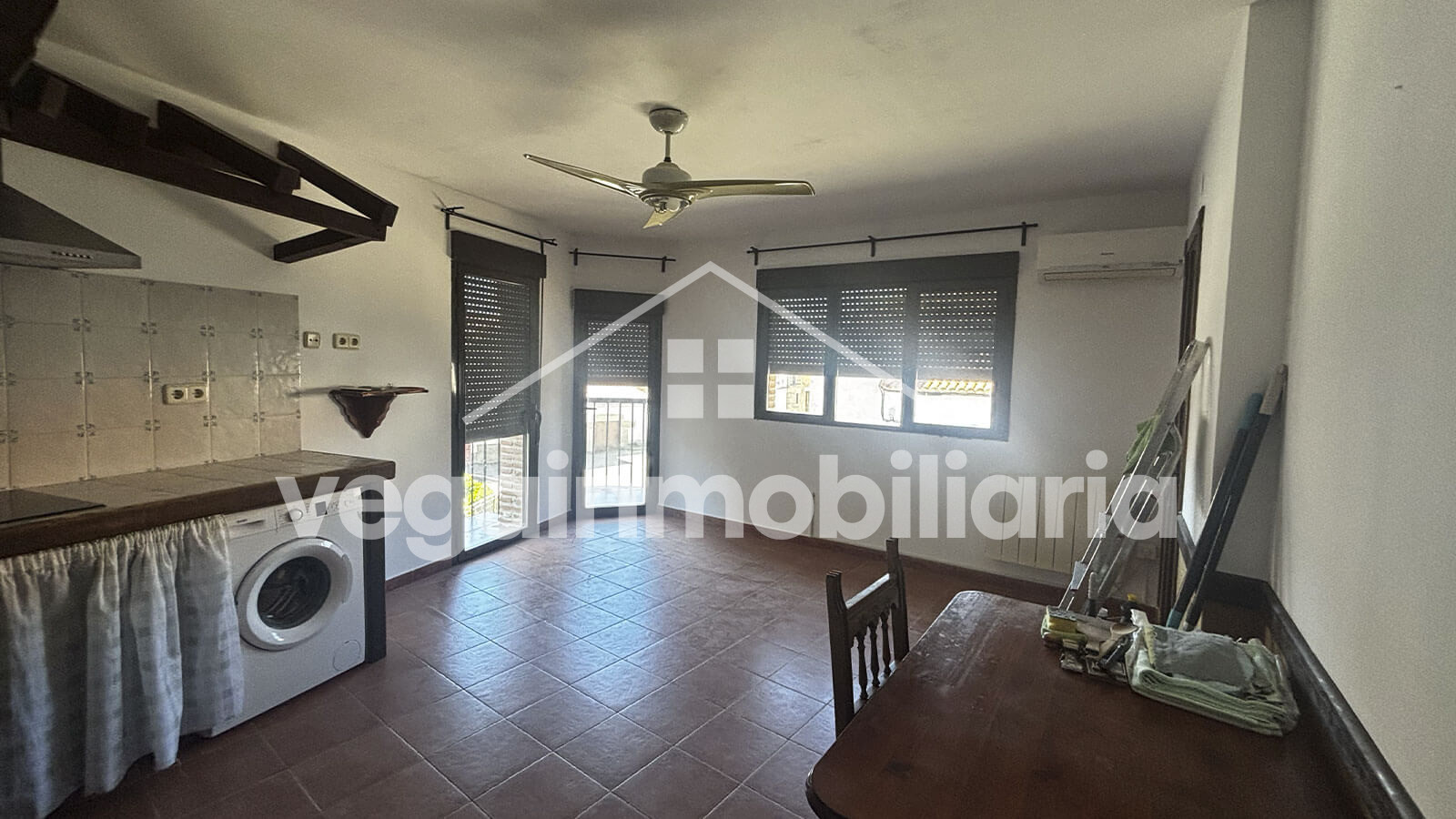 cocina-primero-derecha-inmueble-133-vega-inmobiliaria
