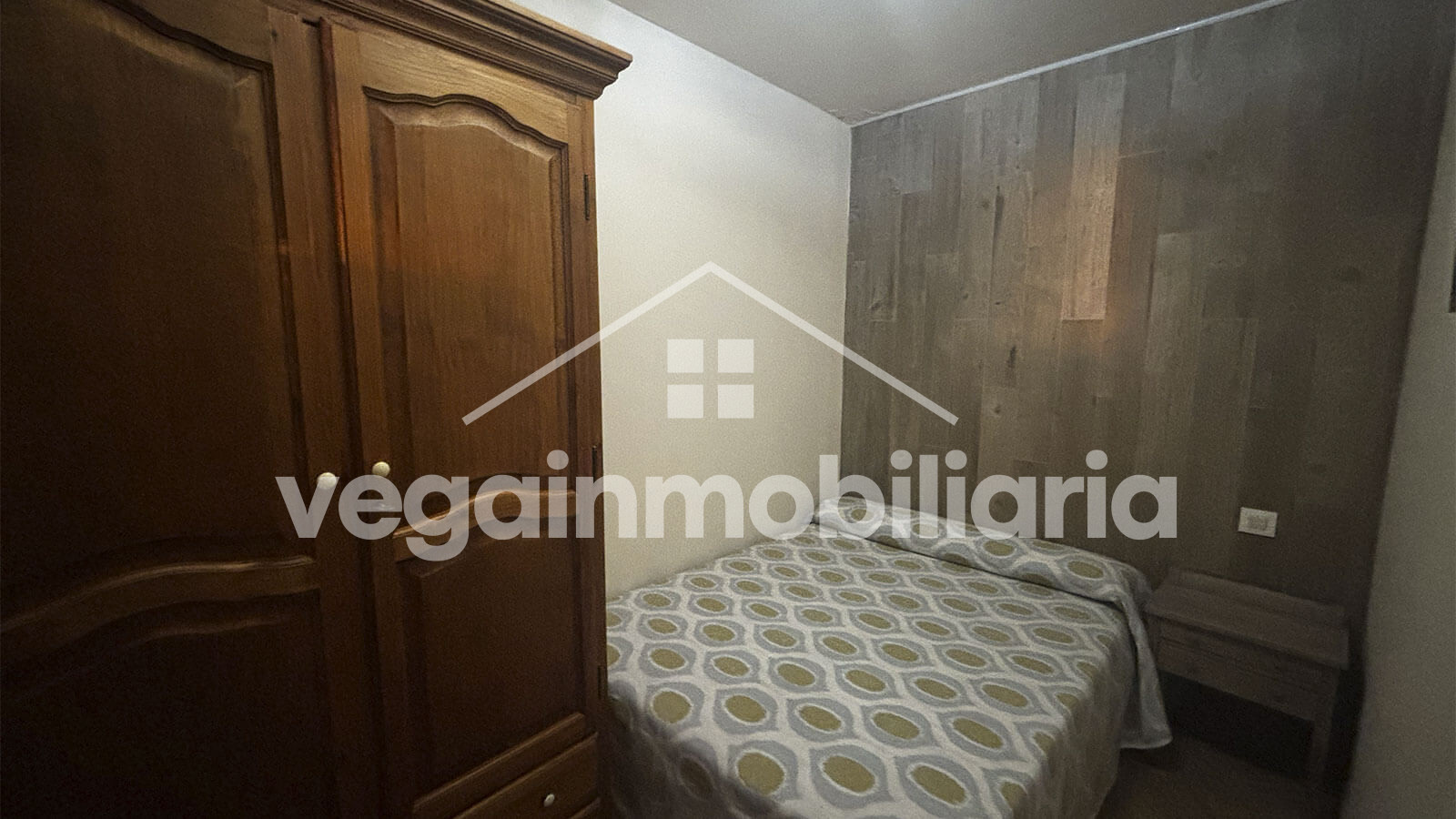 habitacion-primero-izquierda-inmueble-133-vega-inmobiliaria