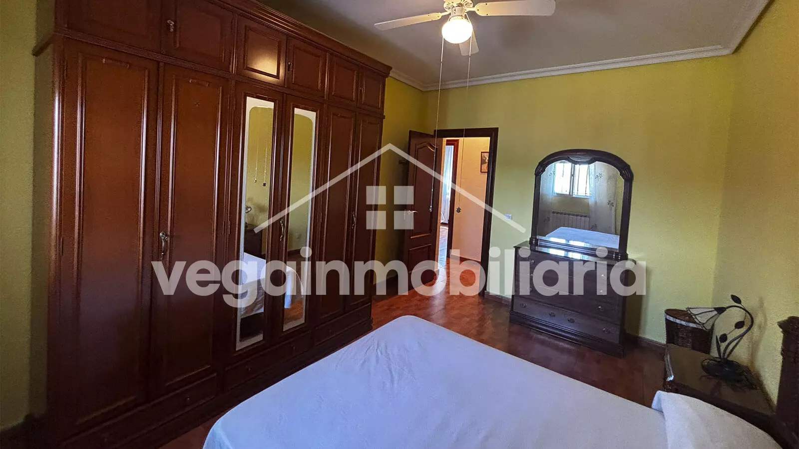 dormitorio-inmueble-141-vega-inmobiliaria