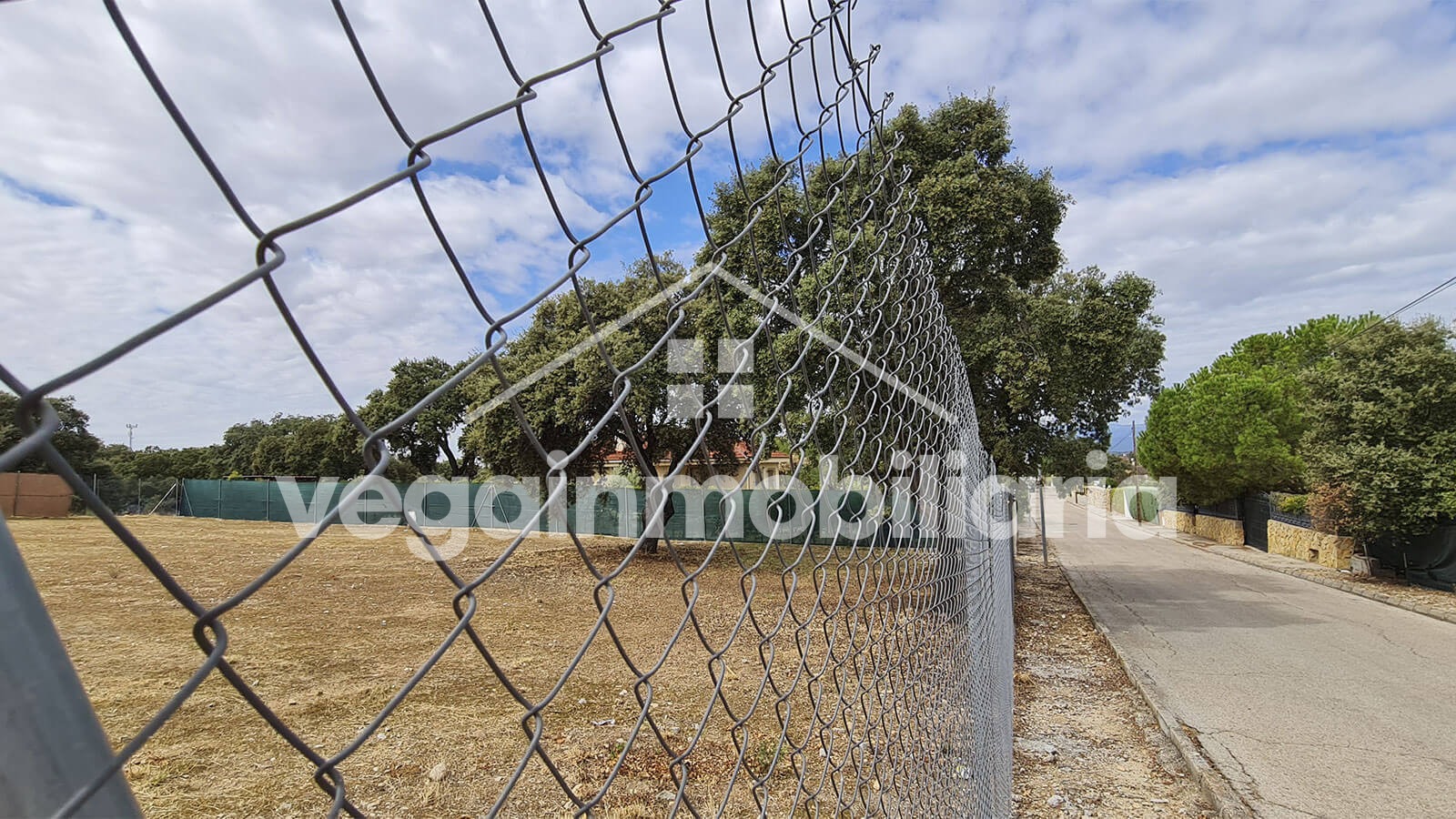 calle-inmueble-147-vega-inmobiliaria
