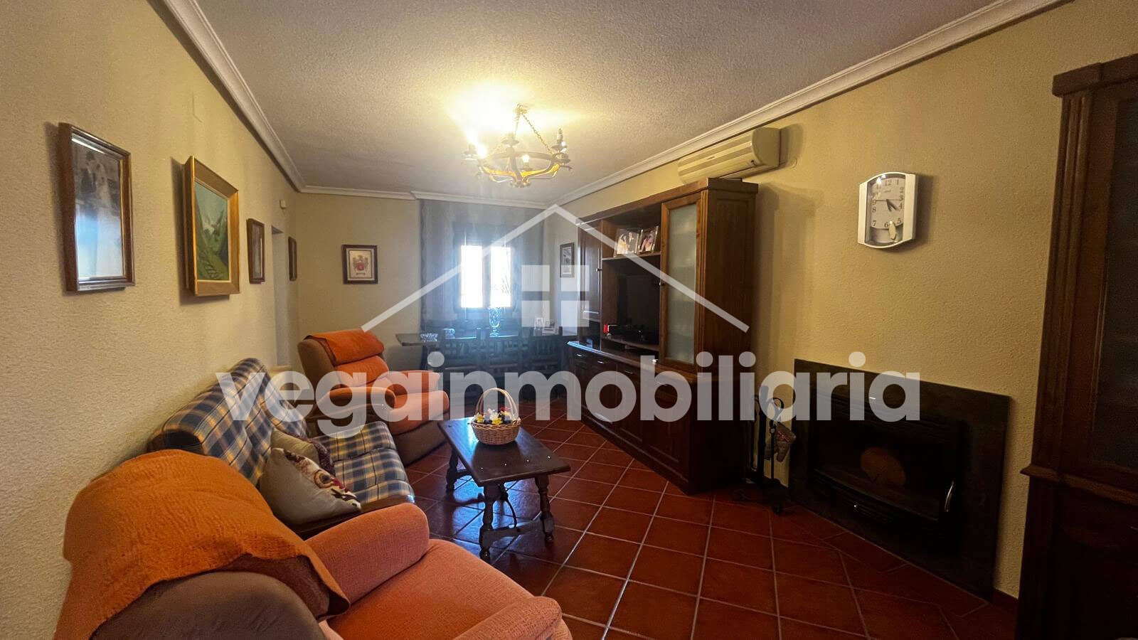 salon-inmueble-152-vega-inmobiliaria